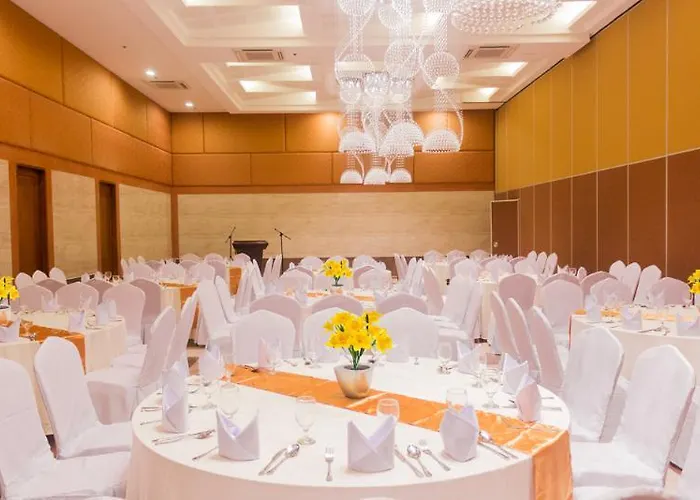 One Hotel&suites Hotel