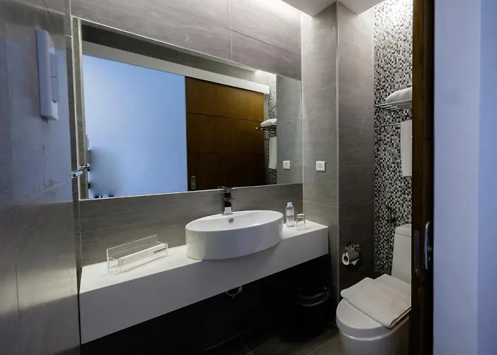One Hotel&suites Hotel